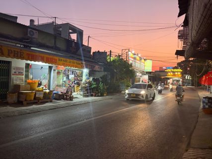 Bán nhà mặt tiền Hiệp Phú đường Tân Hoà 2, DT 289m2 ngang 11m, cách ngã 4 Thủ Đức 300M